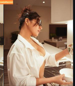 Simran Kaur photo #0044