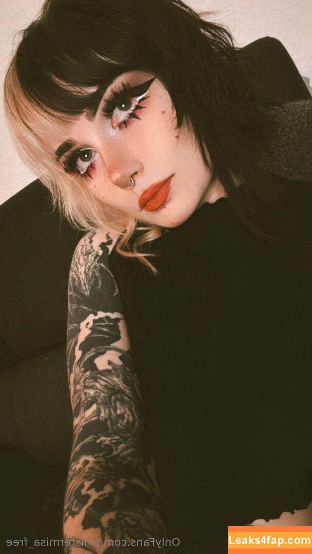 sinistermisa_free / mscantcareless leaked photo photo #0016