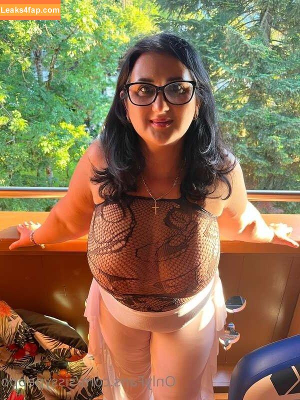 Sissy Peppo /  leaked photo photo #0003