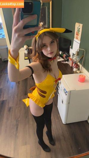 Soggyalien22 photo #0016