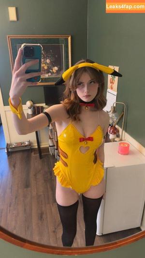 Soggyalien22 photo #0023