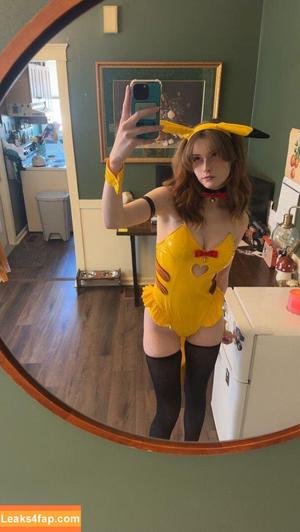 Soggyalien22 photo #0024