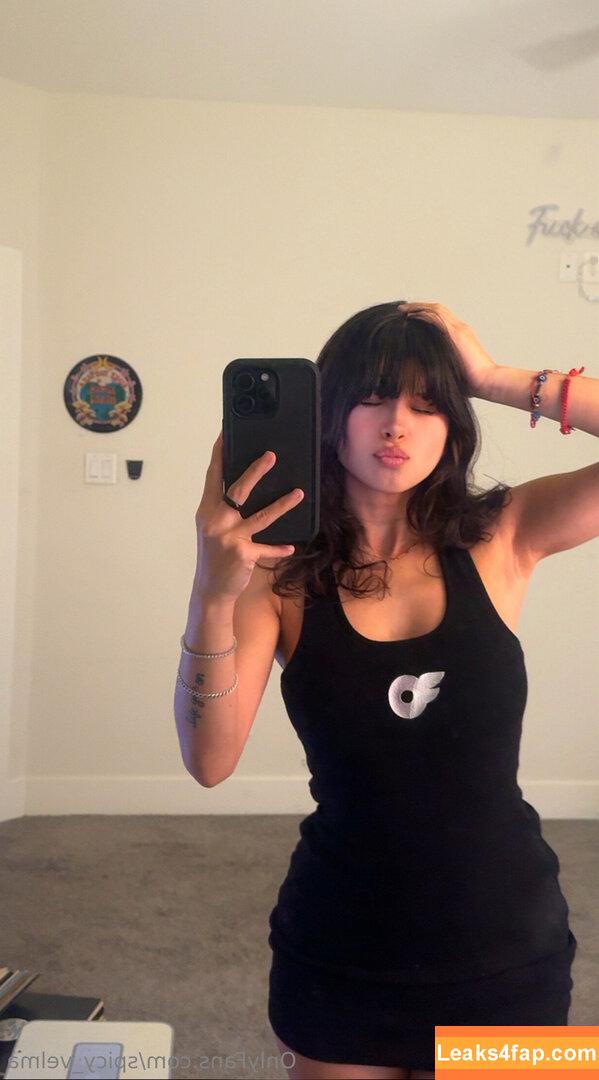 spicy_velma / wizkhapizza leaked photo photo #0033