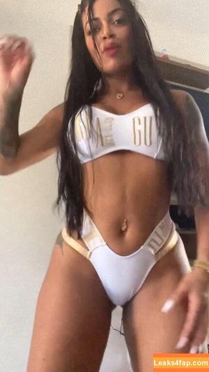 Stephanie Silveira photo #0165
