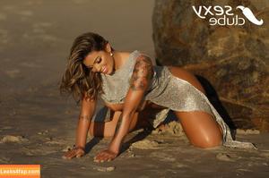Stephanie Silveira фото #0363