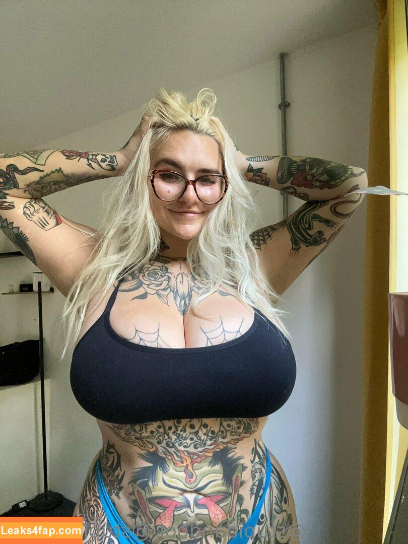 stupiderandhotter /  leaked photo photo #0003