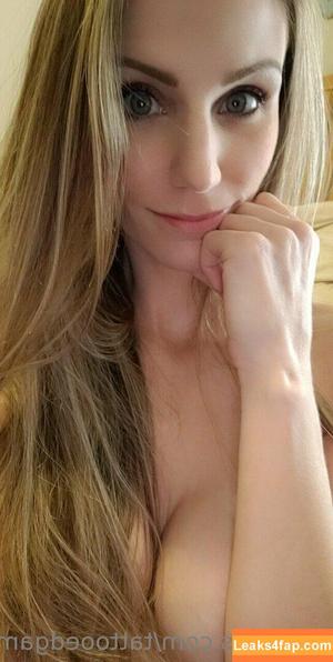 TattooedGamerGirl photo #0016