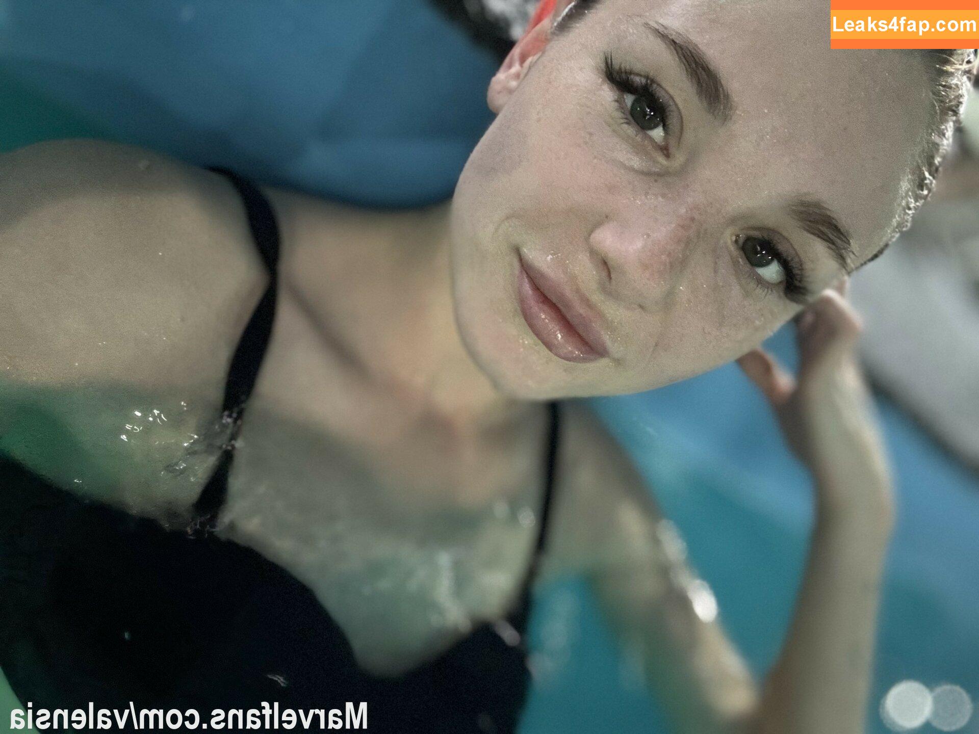 TeenMarvel / MarvelCharm / sabinatomkova слитое фото фото #0173