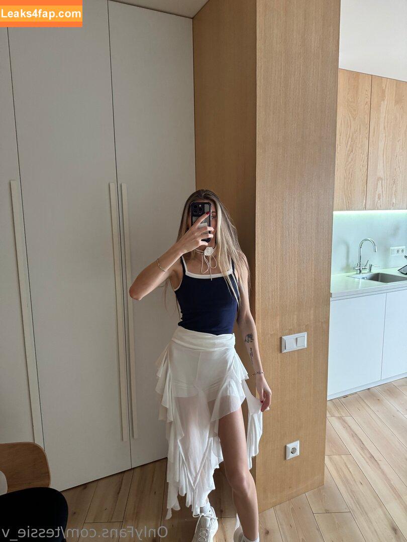tessie_v /  leaked photo photo #0006