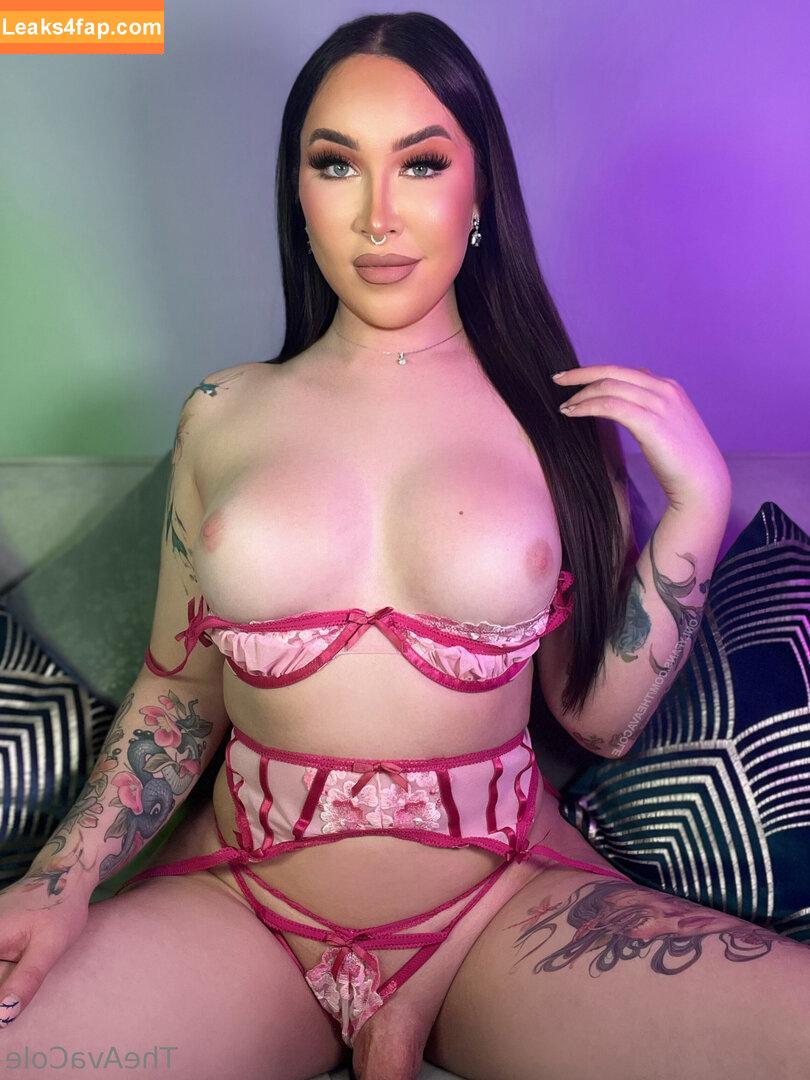theavacole /  leaked photo photo #0070