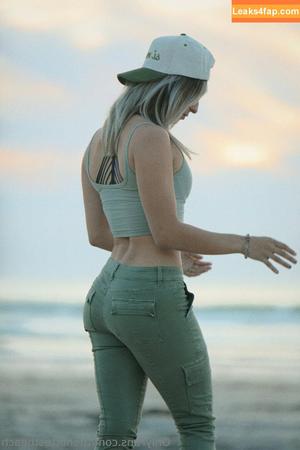 thehottestbeach photo #0093