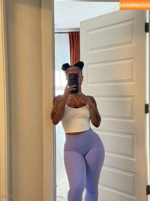 therealbombshell_mint photo #0009