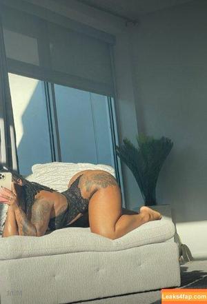 therealbombshell_mint photo #0014