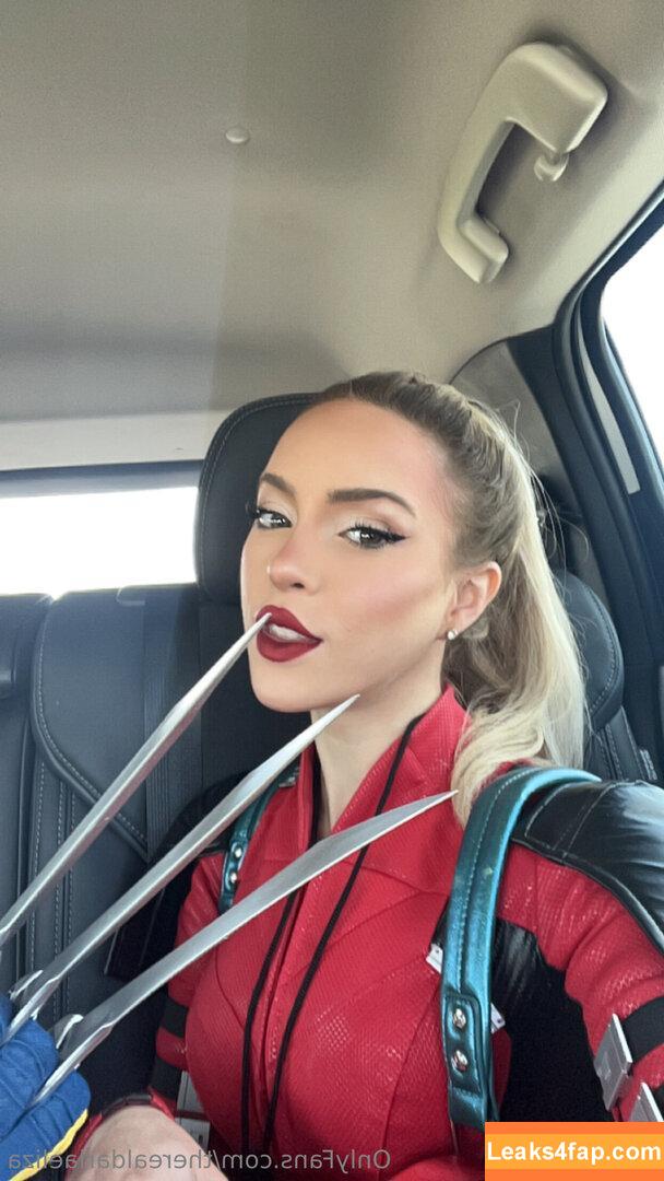 therealdarlaeliza / therealaalize leaked photo photo #0024