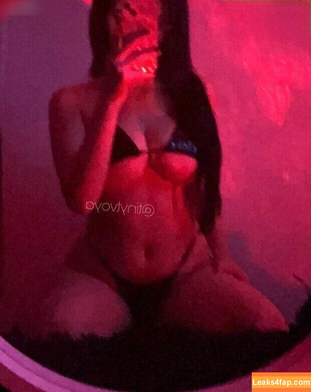 tinytvoya / tiny_mou / tojistxy leaked photo photo #0041
