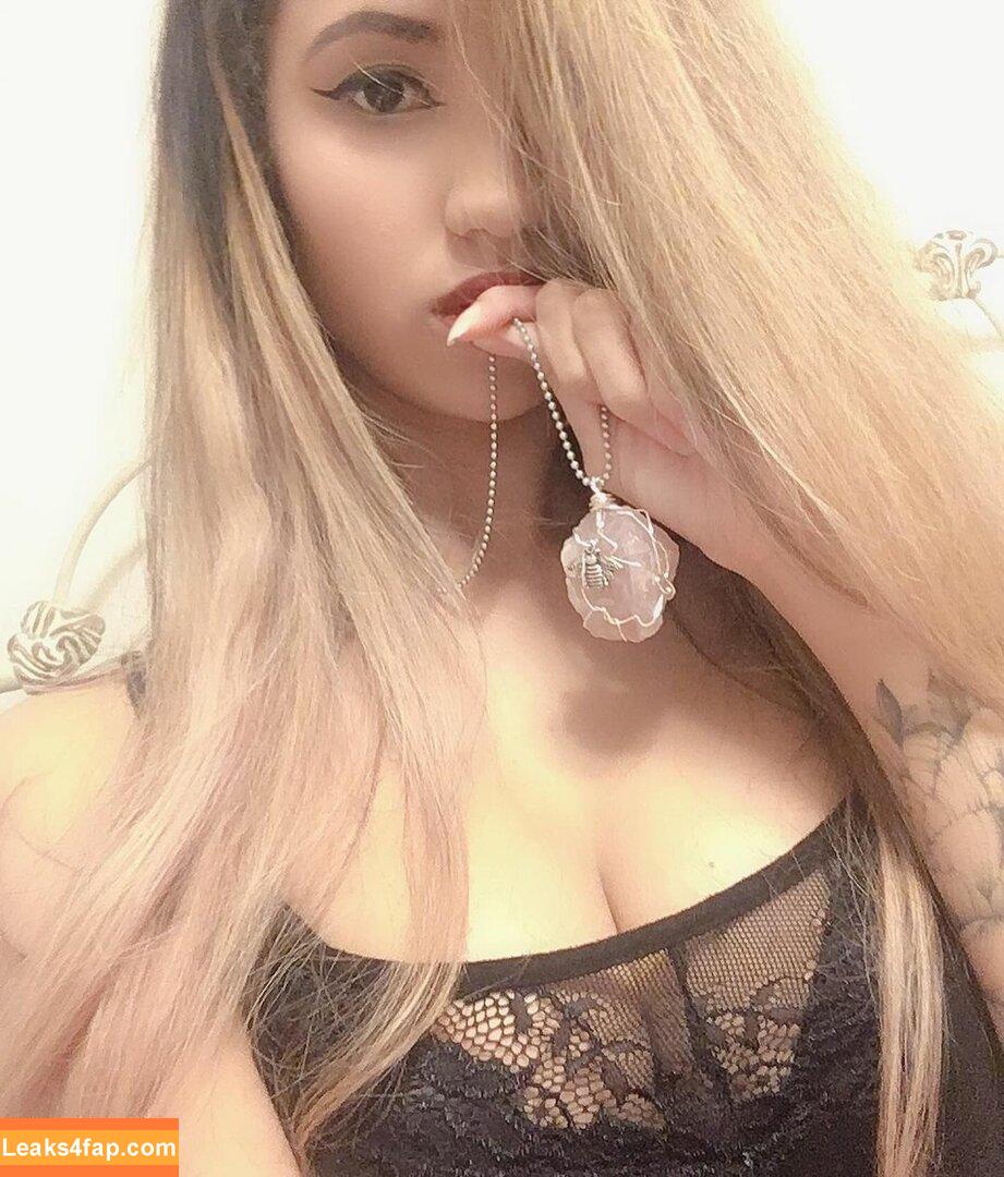 Trickywi / Trickywii / trickykenicki leaked photo photo #0038