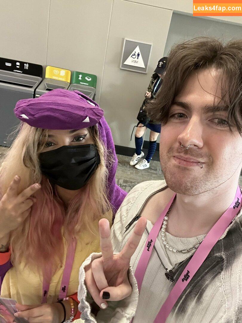 Trickywi / Trickywii / trickykenicki leaked photo photo #0044