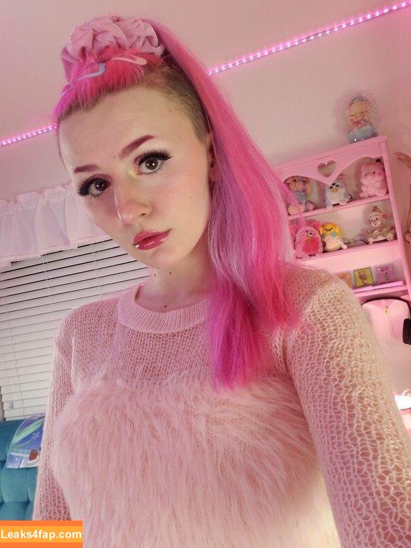 Tweetney / tweetney_chan / tweetneypie leaked photo photo #0235