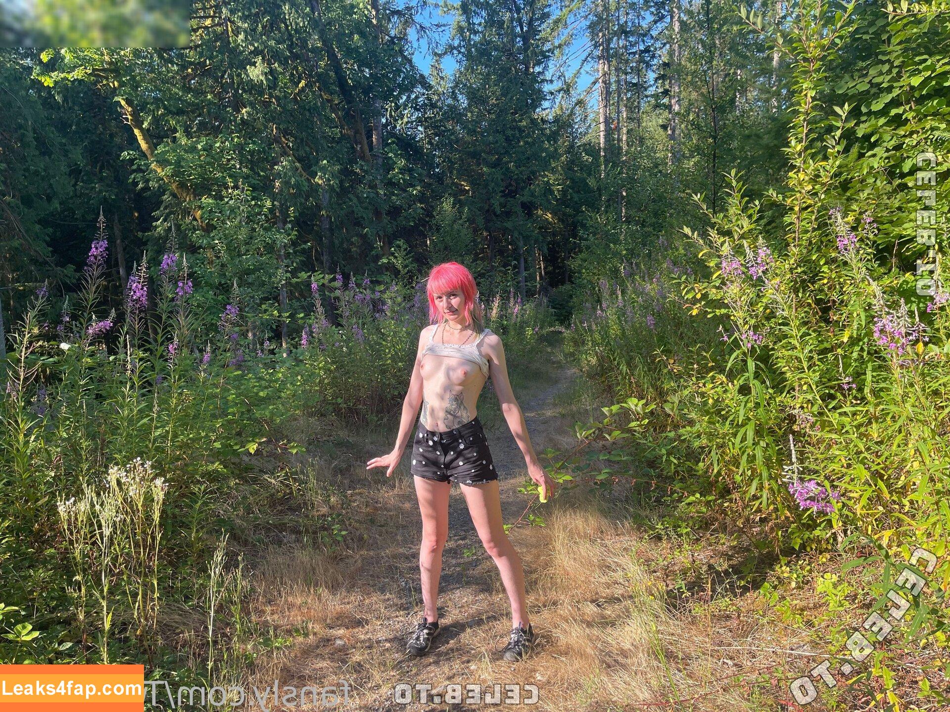 Tweetney / tweetney_chan / tweetneypie leaked photo photo #0404