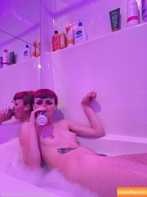 Tweetney photo #0326