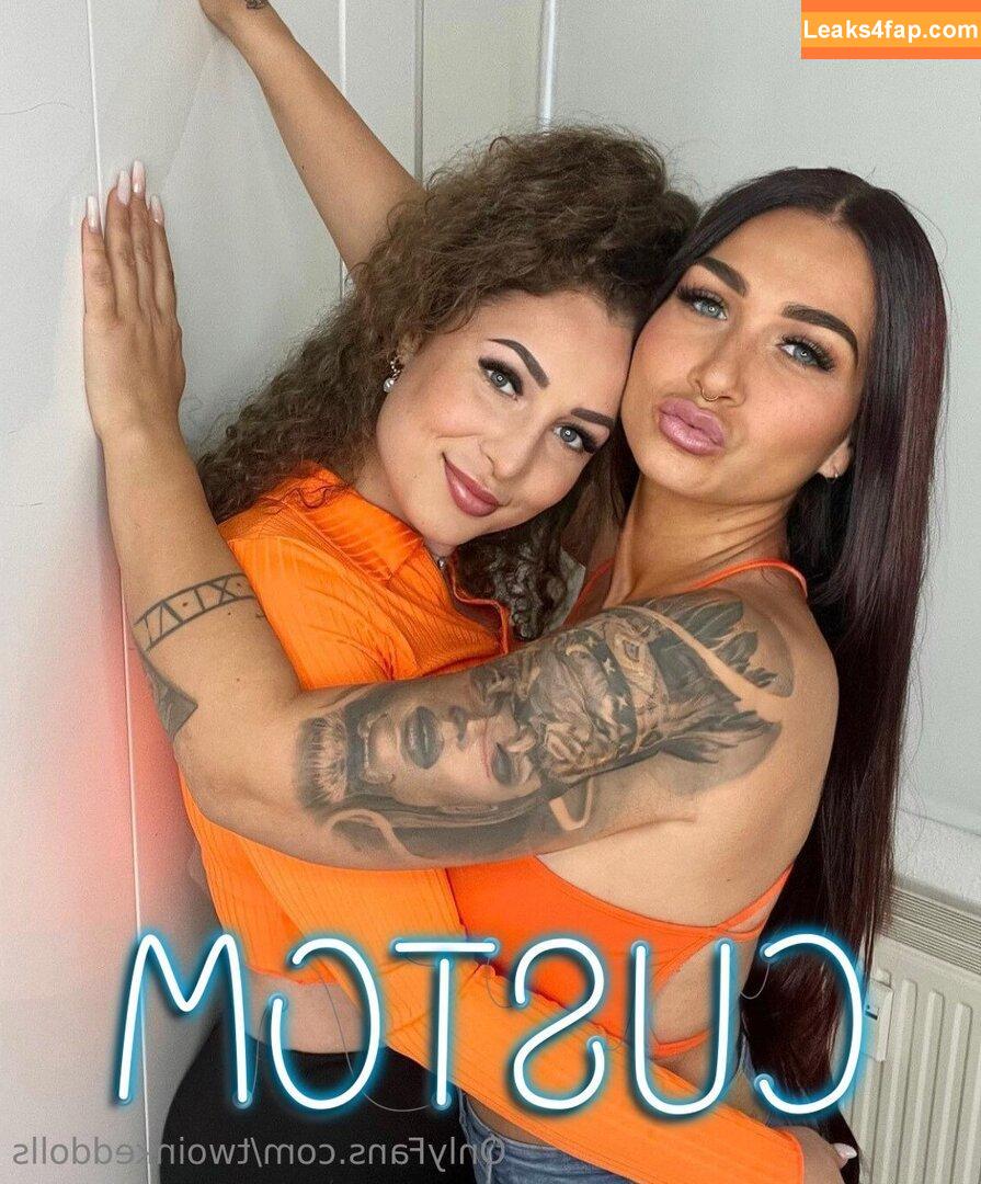 twoinkeddolls /  leaked photo photo #0005