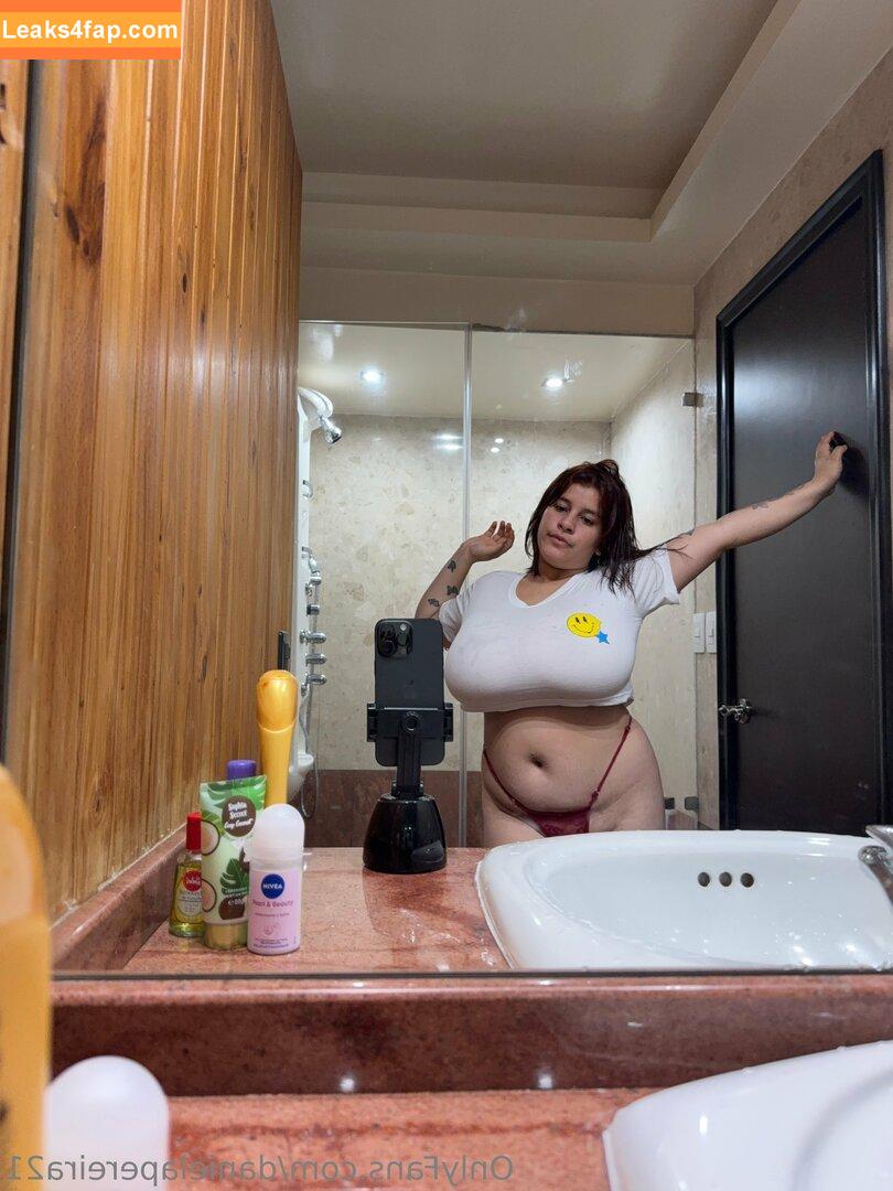 unoresident1191k / Daniela Pereira leaked photo photo #0345
