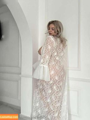 Valentina Sime photo #0042