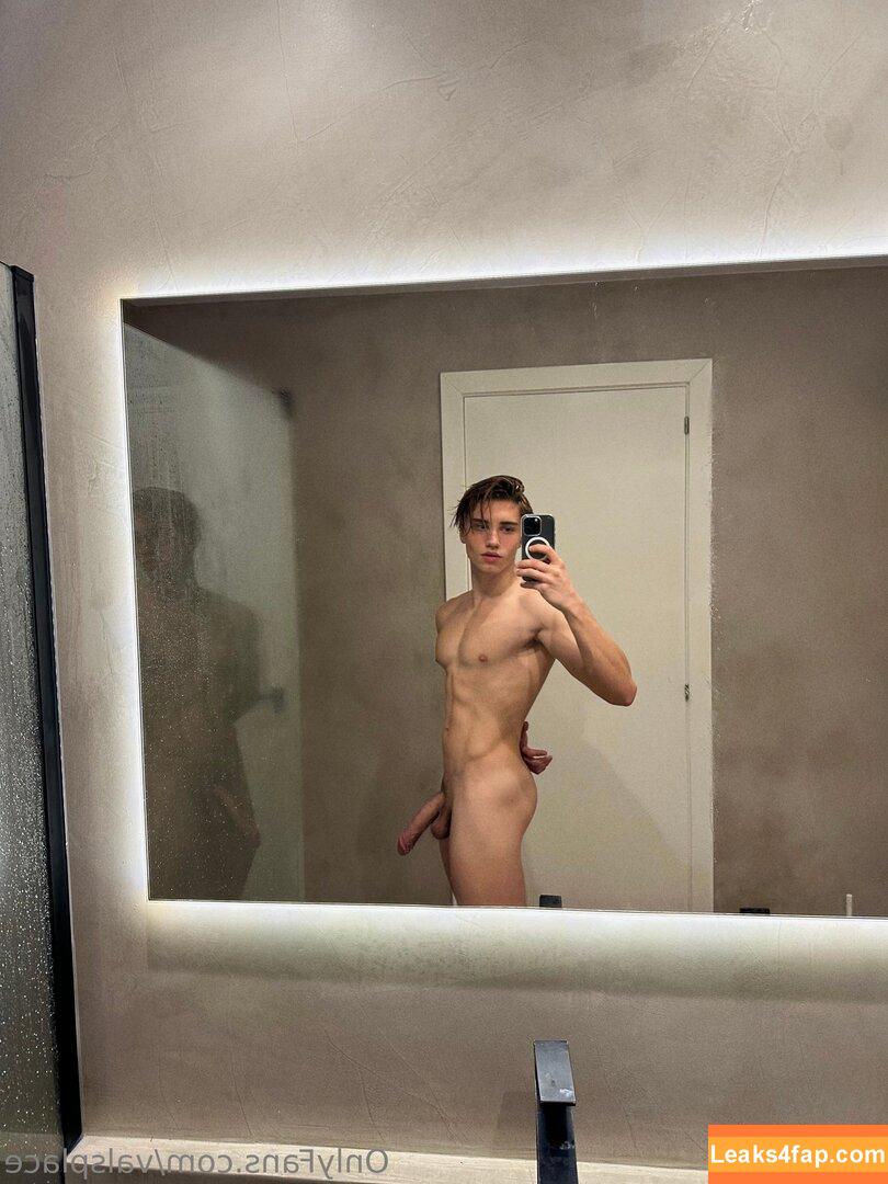 valsplace / valentin.mehinagic leaked photo photo #0001