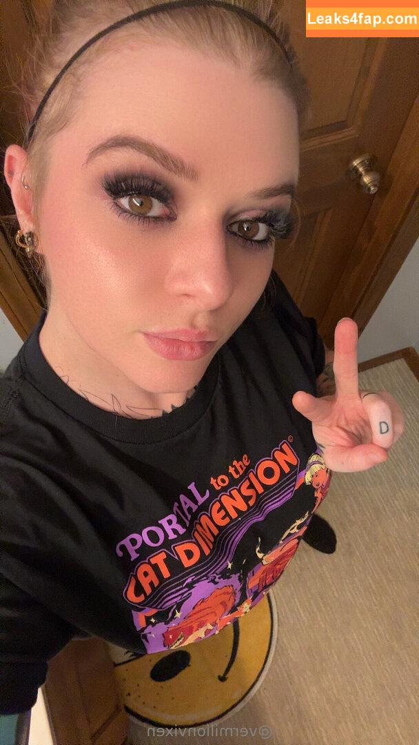 vermilionvixen /  leaked photo photo #0005