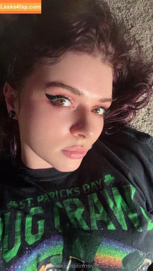 vermilionvixen photo #0024
