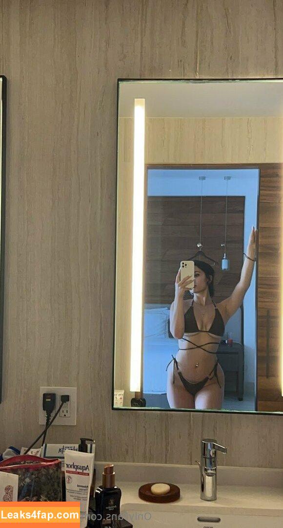 Victorialeeann / victorialeeaann / victorialgonzalez leaked photo photo #0008