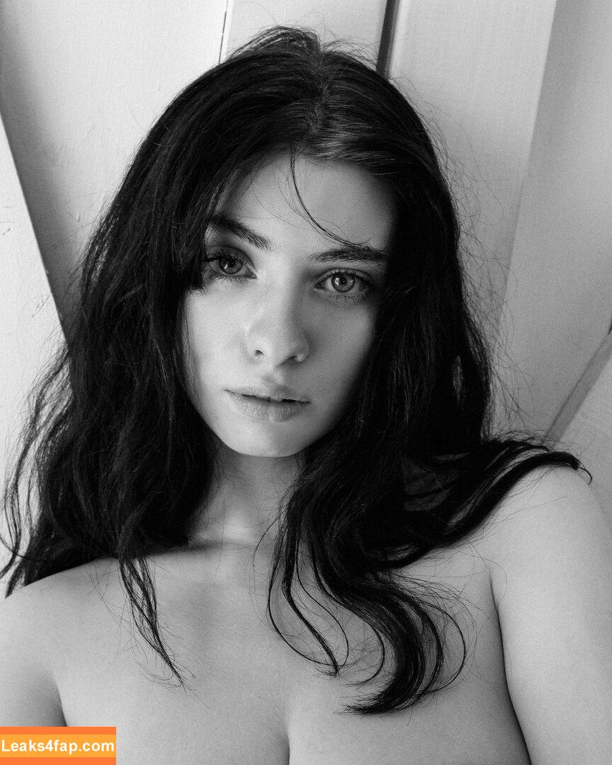 Victoriaramxs / BatmanRW / emilyemilka слитое фото фото #0194