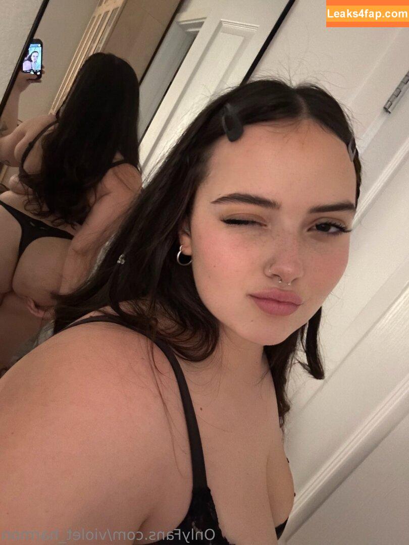 violet_harmon /  leaked photo photo #0019
