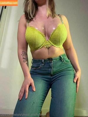 Violet Moreau photo #0028