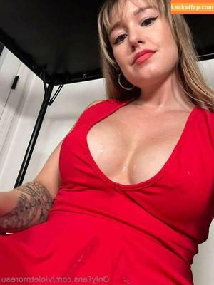Violet Moreau photo #0051