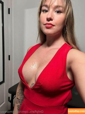 Violet Moreau photo #0052
