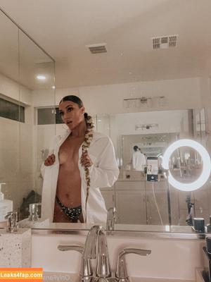 wetkittybri photo #0104