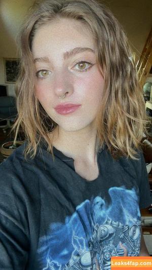 Willow Shields photo #0057