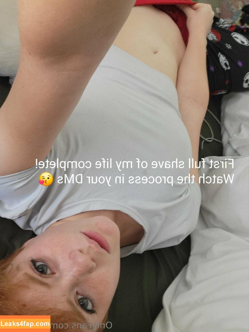 Willow.Trie / user leaked photo photo #0270