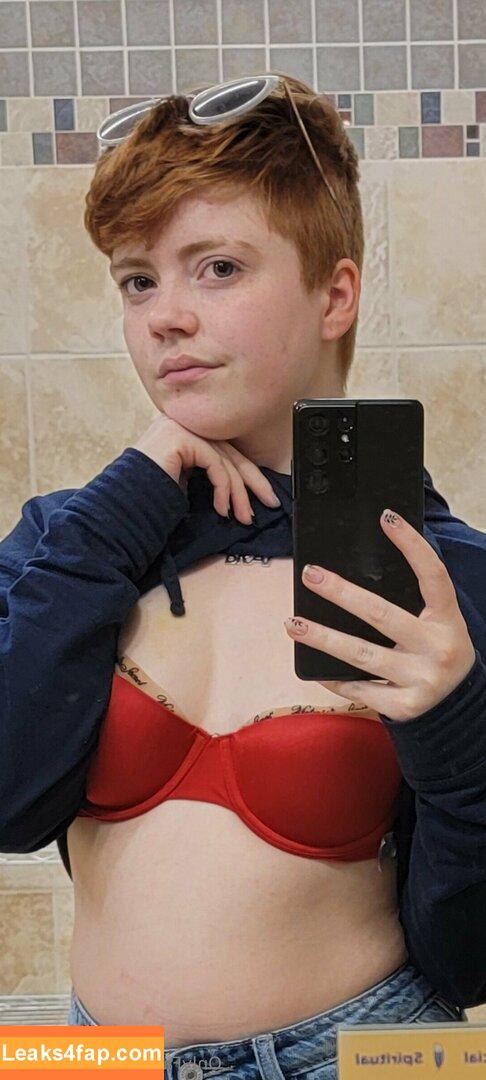 Willow.Trie / user leaked photo photo #0392