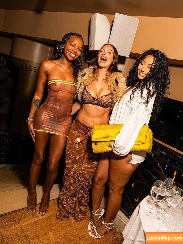 Yesjulz / https: / yesjulztv leaked photo photo #0200