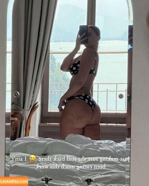 Yesjulz photo #0226