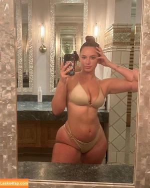 Yesjulz photo #0258