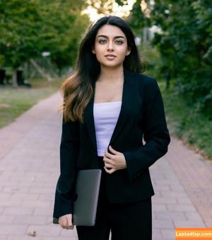 Zara Dar photo #0003