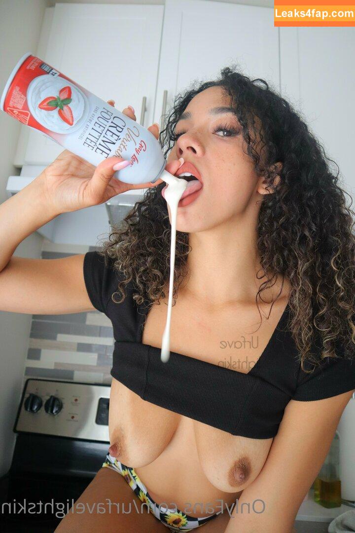 Zitax / zitax__ leaked photo photo #0024