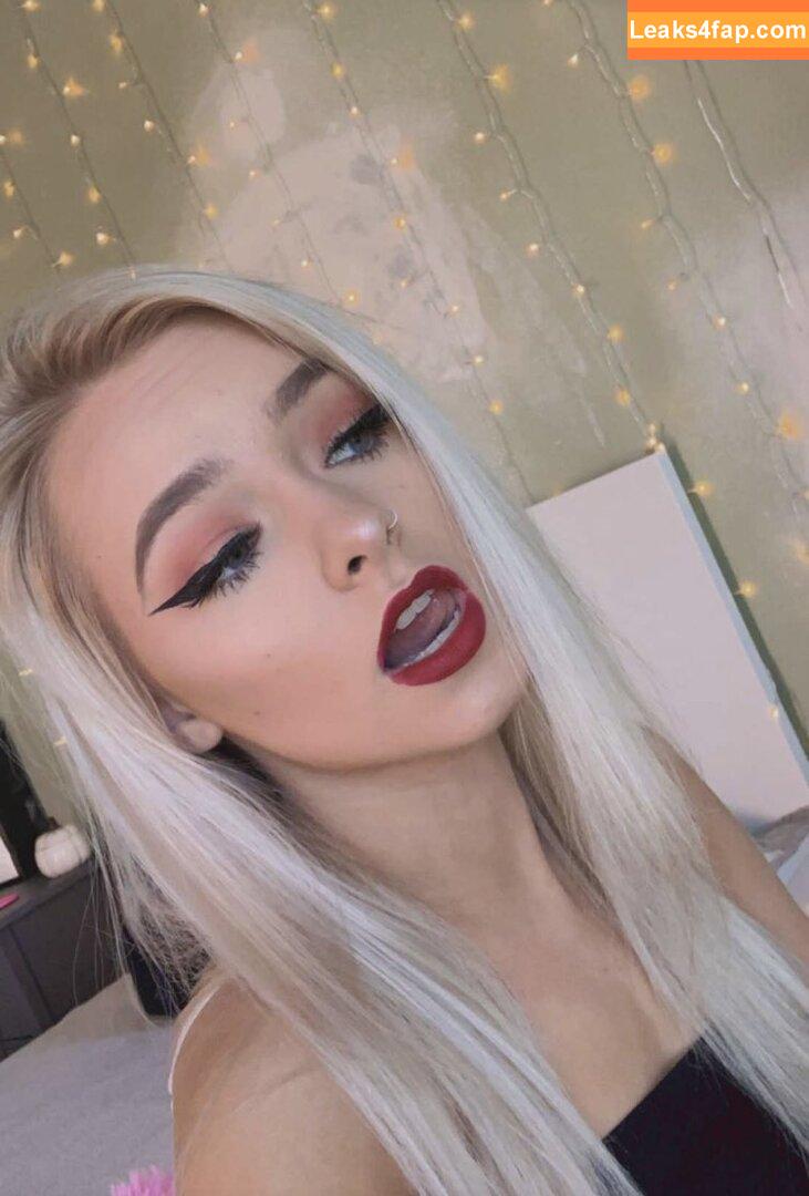 Zoe Laverne /  leaked photo photo #0002