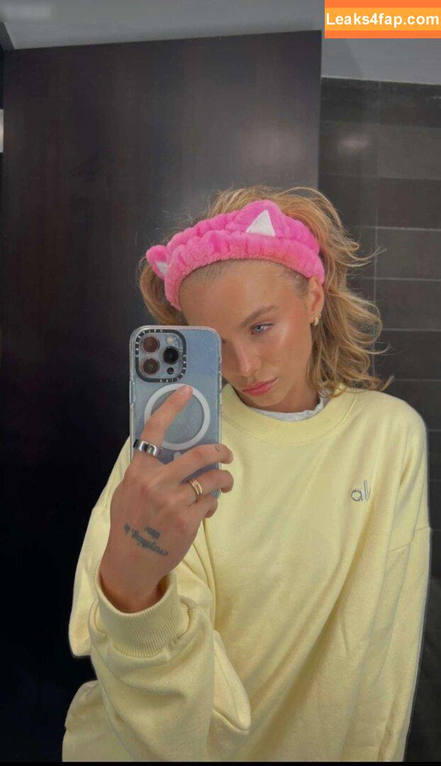 Anna Shumate / Annabananaxdddd / annashumate / annashumatee leaked photo photo #0035