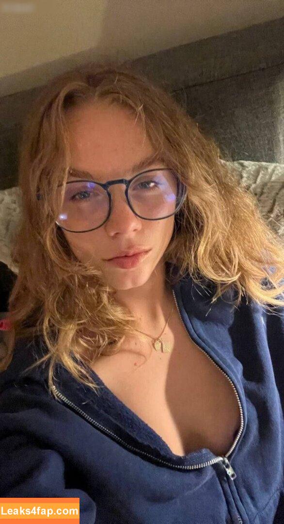 Anna Shumate / Annabananaxdddd / annashumate / annashumatee leaked photo photo #0046