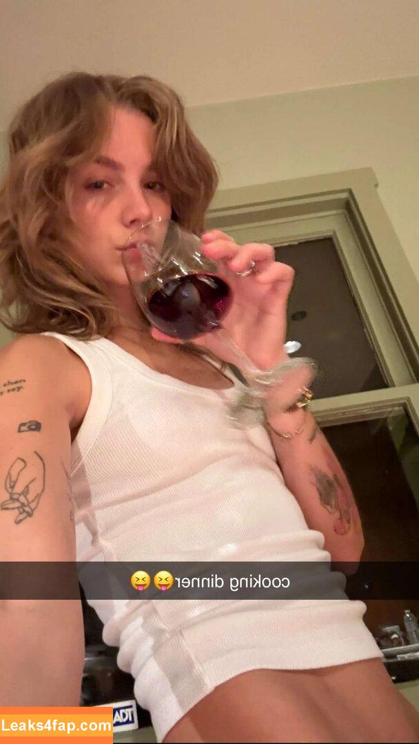 Anna Shumate / Annabananaxdddd / annashumate / annashumatee leaked photo photo #0185