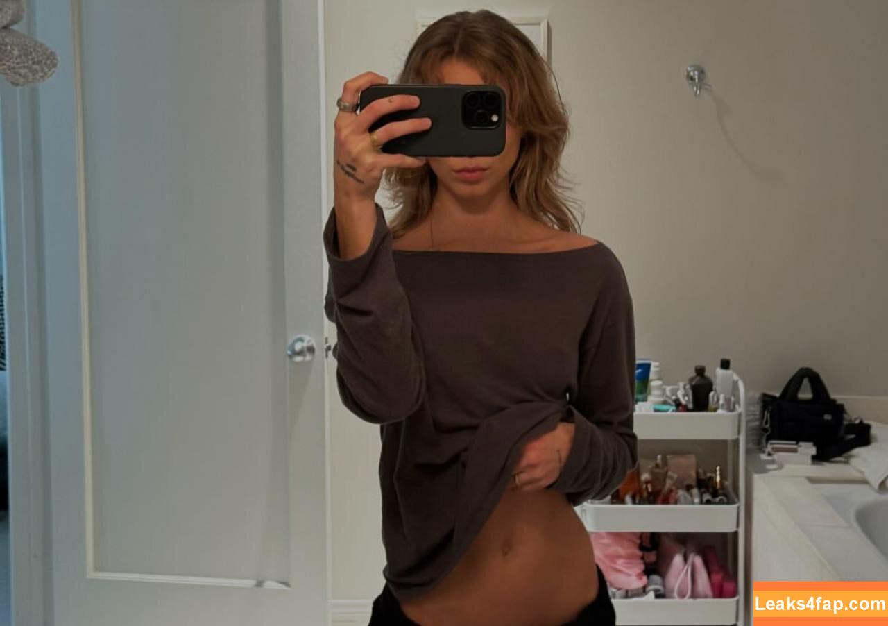 Anna Shumate / Annabananaxdddd / annashumate / annashumatee leaked photo photo #0216